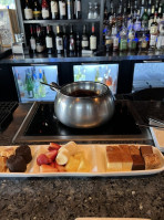 The Melting Pot food