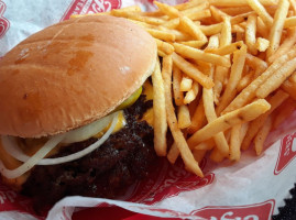 Freddy's Frozen Custard Steakburgers food