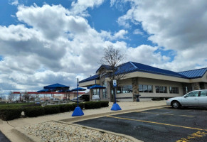 Culver’s outside