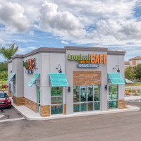 Tropical Smoothie Café outside