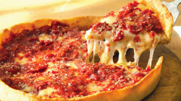 Carol Stream Lou Malnati's Pizzeria food