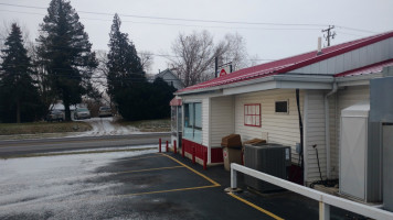 Dairy Queen Store outside