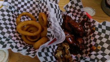 Wings food