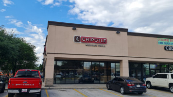 Chipotle Mexican Grill outside