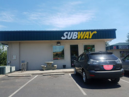 Subway In Eagle Po outside