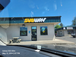 Subway In Eagle Po outside