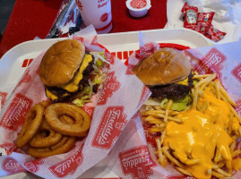 Freddy's Frozen Custard Steakburgers food