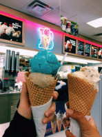 Braum's Ice Cream Dairy Store food