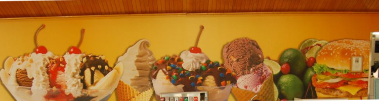 Braum's Ice Cream Dairy Store food