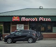 Marco's Pizza outside