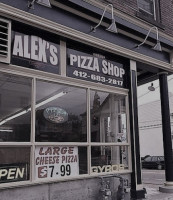 Alex's Corner Pizza Shop outside
