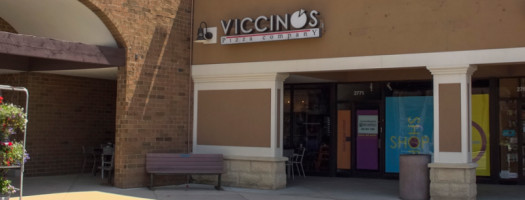 Viccino's Pizza Company outside