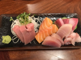 Fuji Sushi Teppanyaki inside