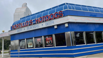 Portillo's Elmhurst outside