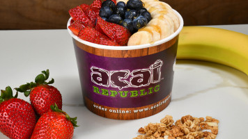 Acai Republic food