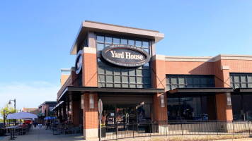 Yard House outside