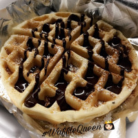 Waffle Queen Cafe food