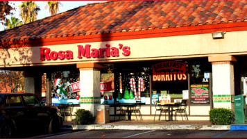 Rosa Maria's outside