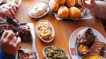 Logan's Roadhouse food