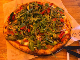 Blaze Pizza food