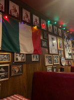 Buca Di Beppo Italian inside