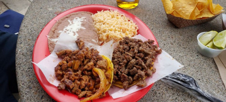 Burritos Jalisco Méxican food