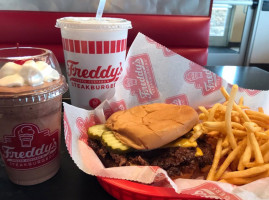 Freddy's Frozen Custard Steakburgers food