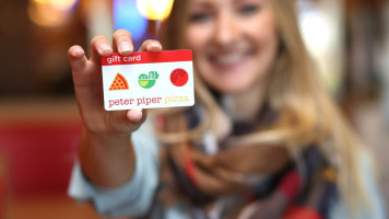 Peter Piper Pizza food