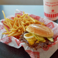 Freddy's Frozen Custard Steakburgers food