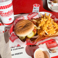 Freddy's Frozen Custard Steakburgers food