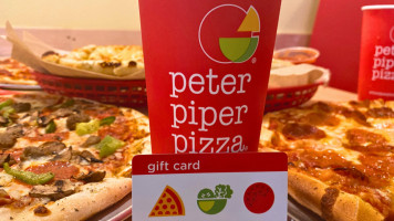 Peter Piper Pizza food