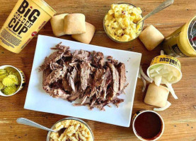 Dickey's Barbecue Pit food