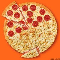 Little Caesars Pizza In Bayonet Po food