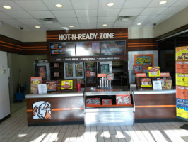 Little Caesars Pizza In Bayonet Po inside