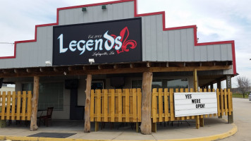 Legends Pinhook outside