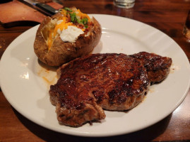 Longhorn Steakhouse food