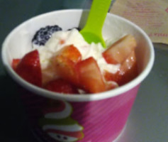 Menchie's Frozen Yogurt food