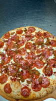 Saylor's Pizza food