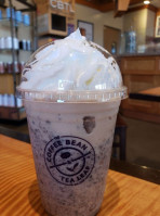 The Coffee Bean Tea Leaf food