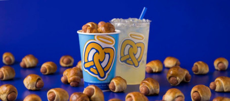 Auntie Anne's food