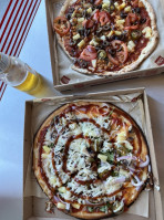 Mod Pizza food