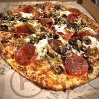 Pieology Pizzeria food