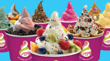 Menchie's Frozen Yogurt food