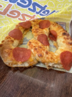 Wetzel's Pretzels food