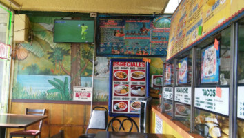 Alondra's Mexican Food inside