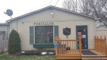 Pontillo's Pizzeria Of Hilton food