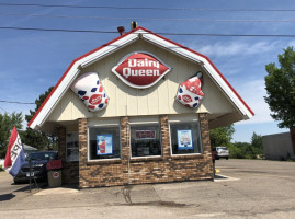 Dairy Queen Store outside