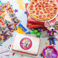 Chuck E. Cheese food