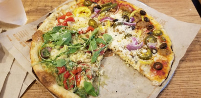 Blaze Pizza food