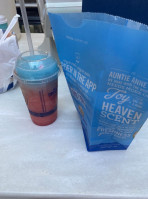 Auntie Anne's food